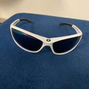Foster Grant Ironman Perseverance MCV sunglasses.  Could be men’s or woman’s.